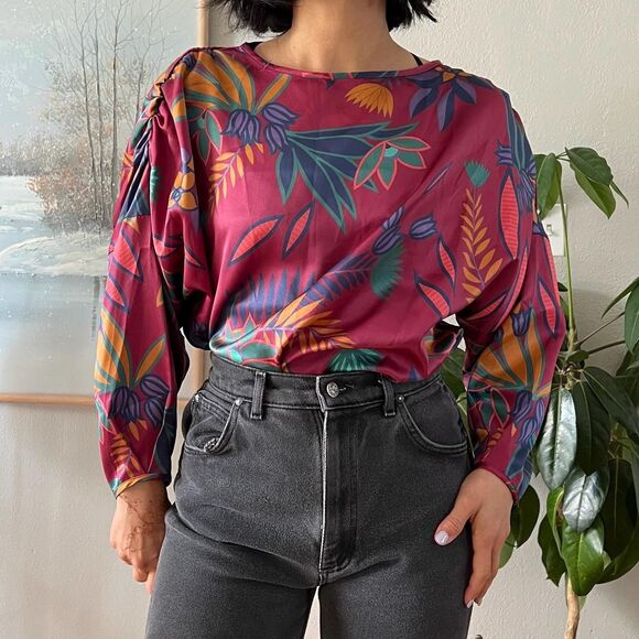 Vintage Pierre Cardin boutique red long sleeve blouse size Medium - Picture 1 of 8